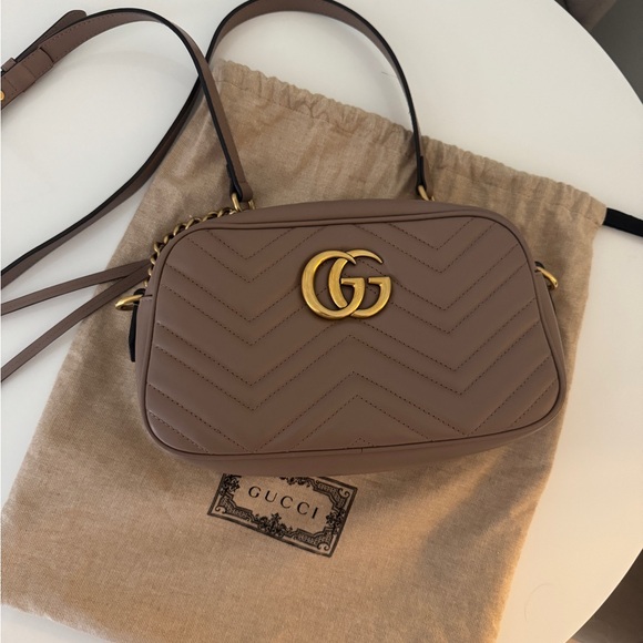 Gucci Marmont Small Shoulder Bag in Dusty Pink ‼️ - Picture 5 of 9